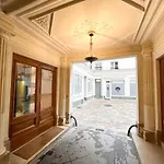 Urban Flat 197 - Prestige Saint Honore Paris