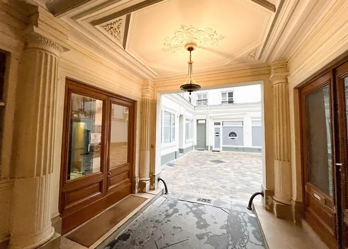 Urban Flat 197 - Prestige Saint Honore Paris